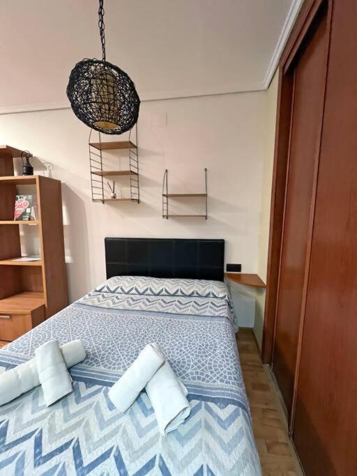 Apartamento Estudio para parejas con WIFI en la playa Valencia Habitación foto